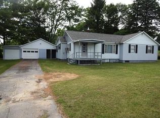 4941 S Baldwin Ave, Fremont, MI 49412