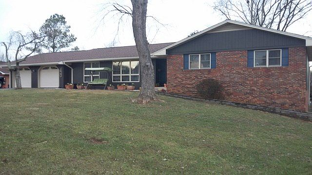 1st image of 1009 Lawson Dr