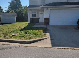 123 Hickory Ridge Dr, Saint Robert, MO 65584