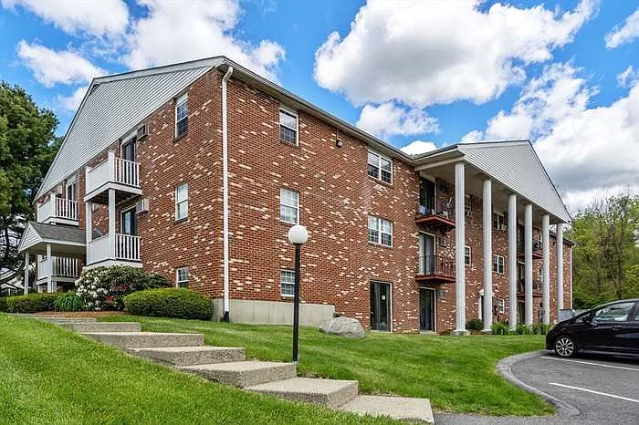 151 Providence Rd #3