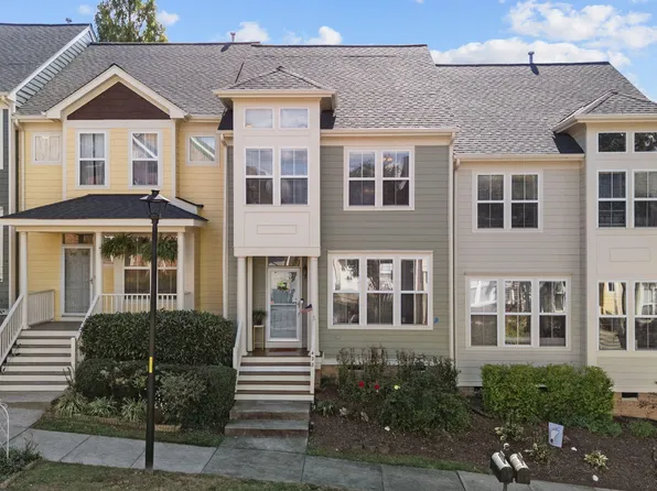 428 Heritage Village Ln, Apex, NC 27502