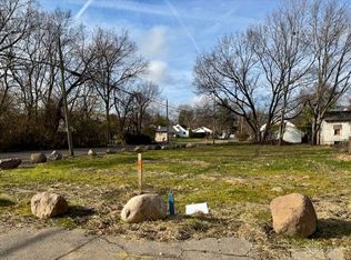 3901 Old Riverside Dr, Dayton, OH 45405