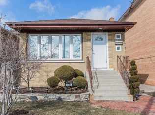 6704 W 63rd St, Chicago, IL 60638