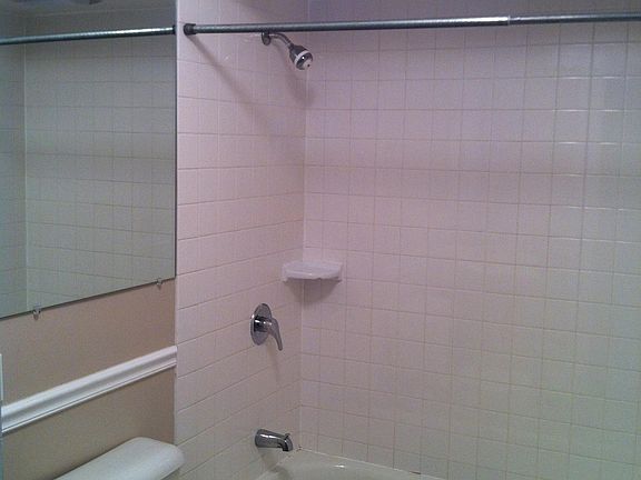 4th image of 13503 Merl Ave