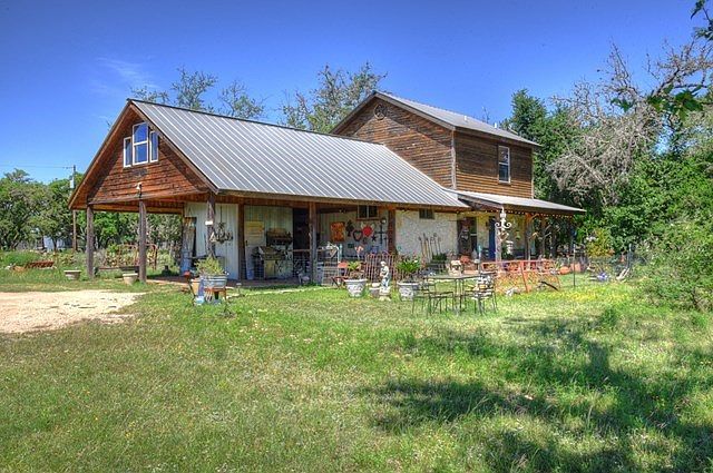 1st image of 160 Blue Bonnet Dr