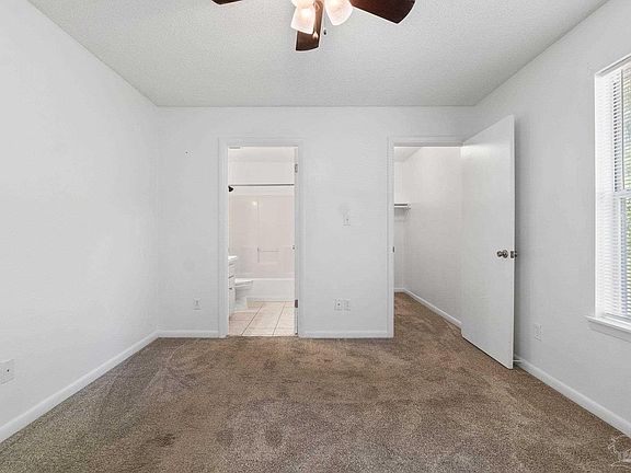 3rd image of 518 Greenberry Dr