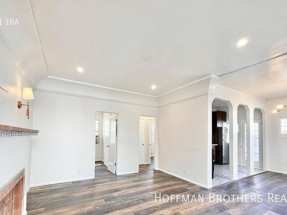 3rd image of 643 N Spaulding Ave