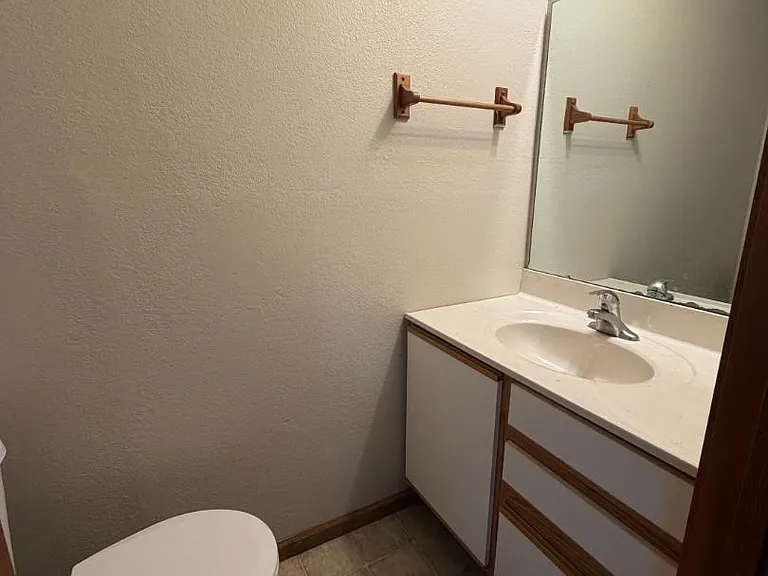 Unit Photo
