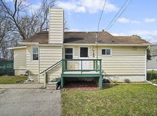744 S Lakeside Dr, Michigan Center, MI 49254