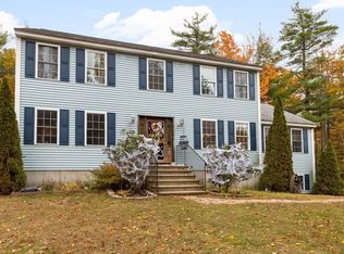 17 Wellington Rd, Ashby, MA 01431