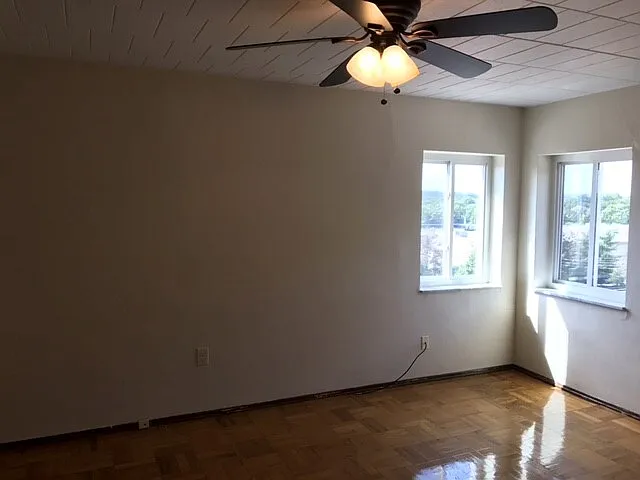 124 Lacrosse St — Photo 9