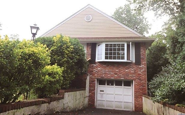 1st image of 743 Holly St