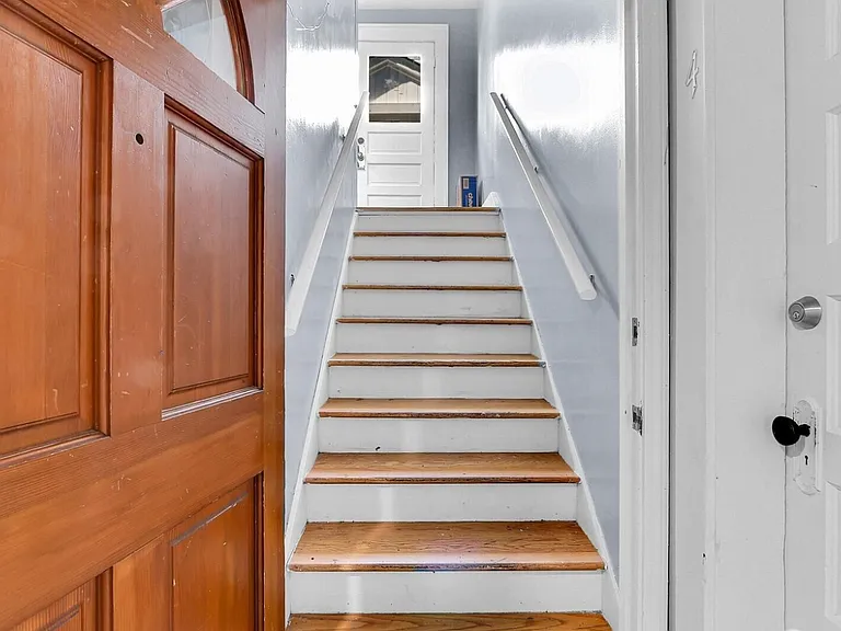4733 19th Ave NE #11 — Photo 28