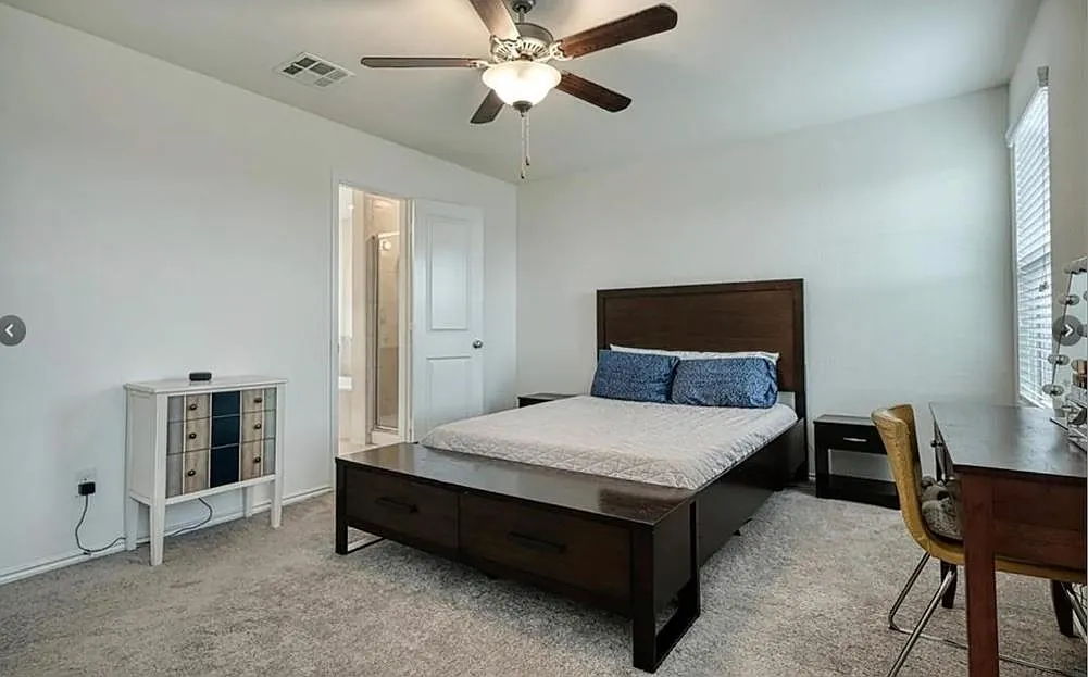 3 bed, 2.5 bath, 1680 sqft, $1,800 — Photo 4