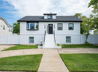 605 S Ocean Avenue, Freeport, NY 11520