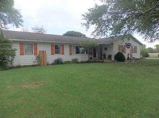 8225 N Lambert Dr, Piqua, OH 45356