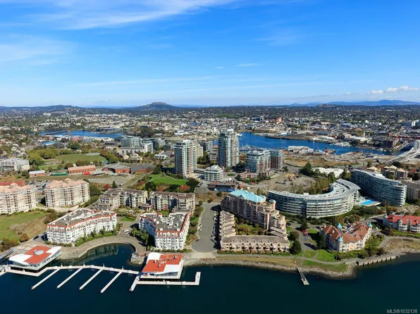 75 Songhees Rd #501, Victoria, BC V9A 7M5