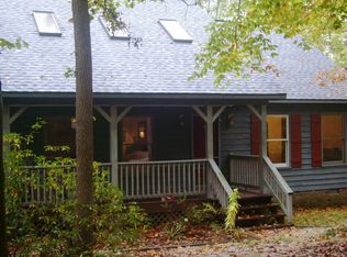 2382 Cattail Run Dr, Mechanicsville, VA 23111