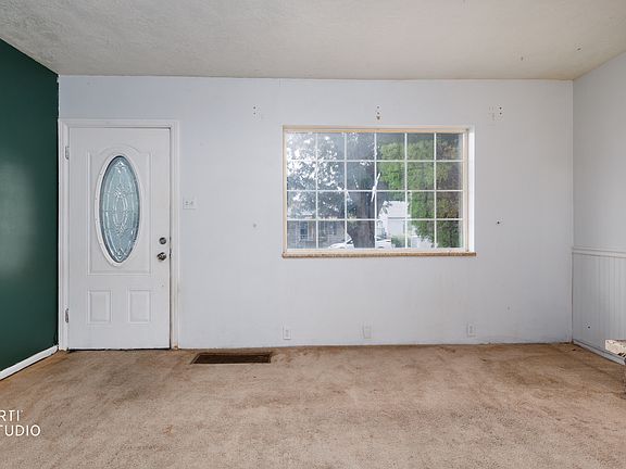 3rd image of 510 N Emery Ave #126/3