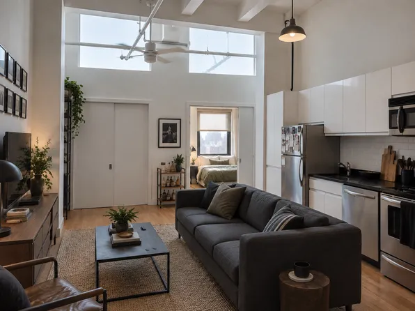44 Berry Street image 1 of 6