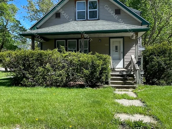 916 Perry St, Flint, MI 48504
