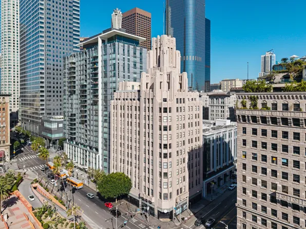 Title Guarantee Building Lofts