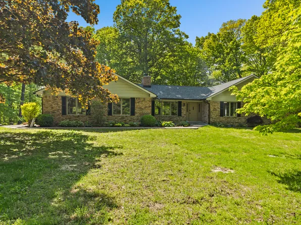 5920 Crooked Creek East Dr, Martinsville, IN 46151