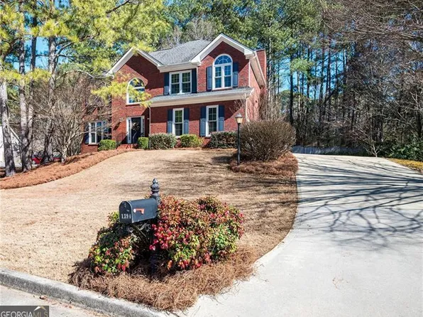 1394 Meadow Springs Dr, Lilburn, GA 30047