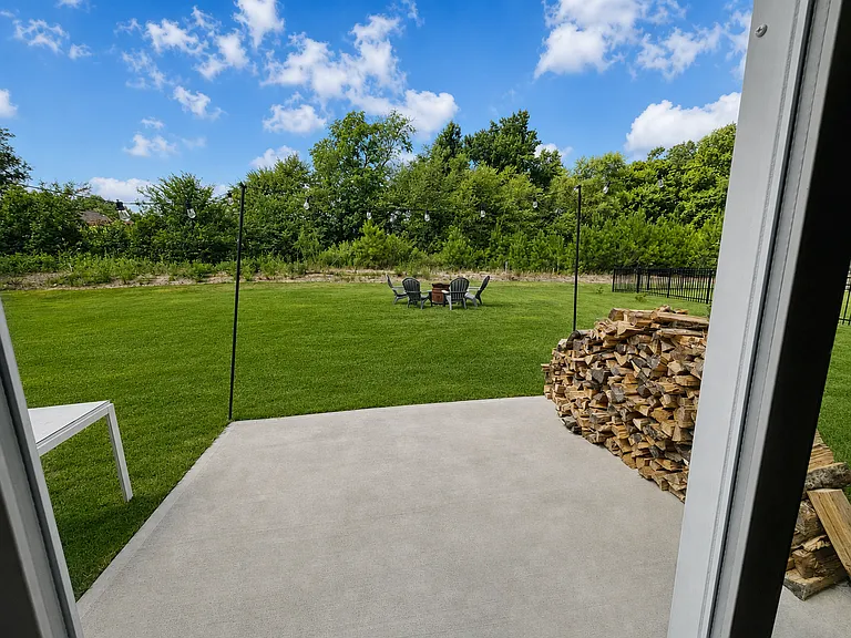 57 Stone Apairy Dr — Photo 36
