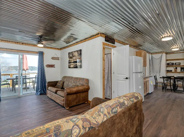 1715 Hideaway Road #E - 3, Galena, MO 65656