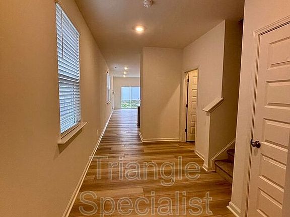 4th image of 10514 Brookside Reserve Rd