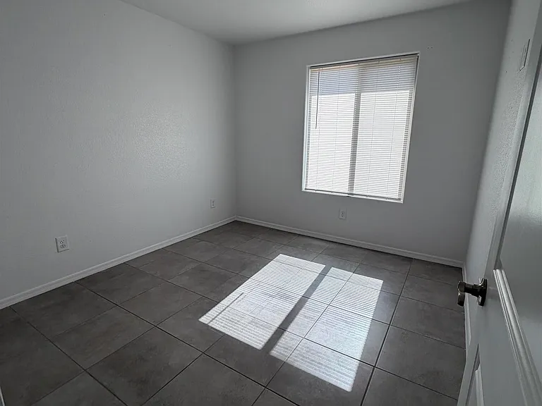 4792 E Udall Ln — Photo 14