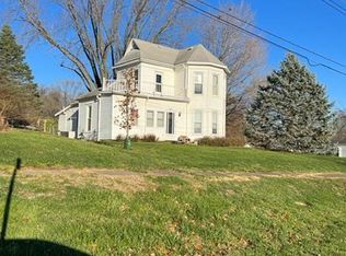 601 Church St, Eldon, IA 52554