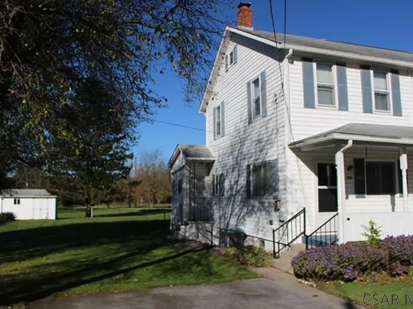 310 Monroe St, Cairnbrook, PA 15924