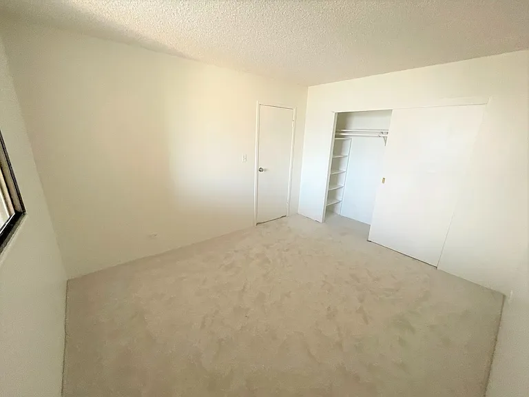 1571 Piikoi St #803 — Photo 9