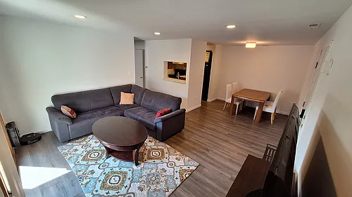 1015 Ravens Crest Dr Photo 1