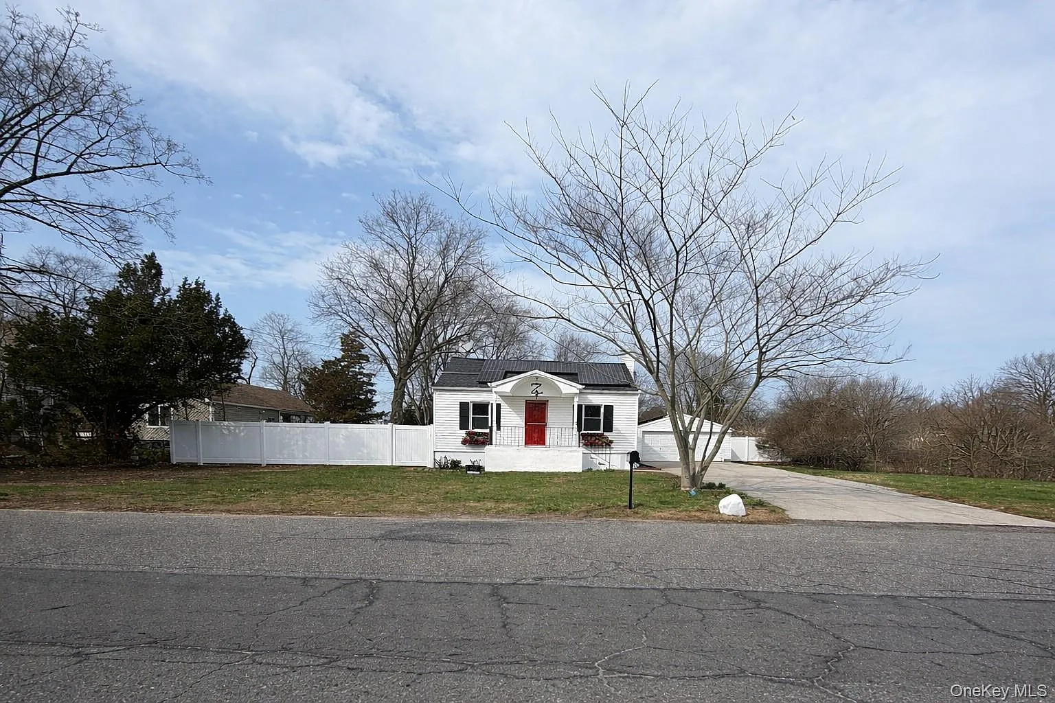 37 Oklahoma Avenue photo 1