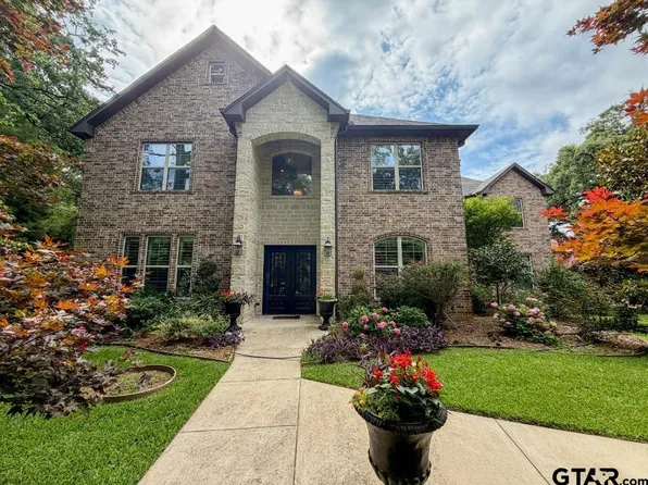 3045 Stonegate Blvd, Tyler, TX 75703