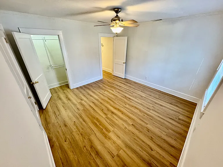 215 Whitehall Rd — Photo 15