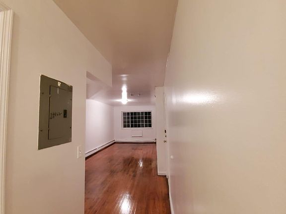 5th image of 881 Intervale Ave #3F