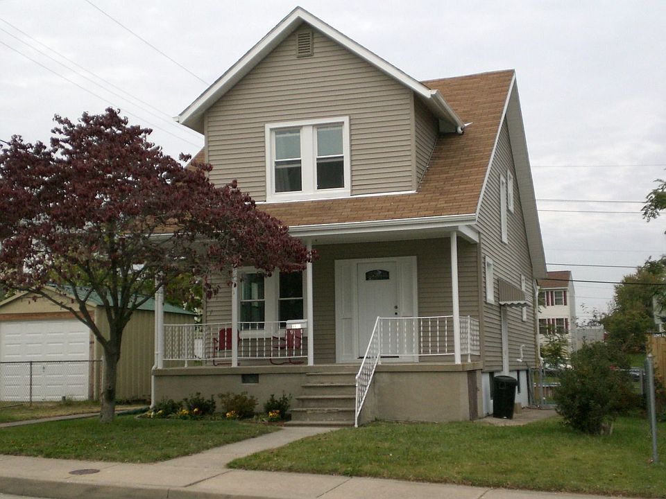 Completely Renovated 