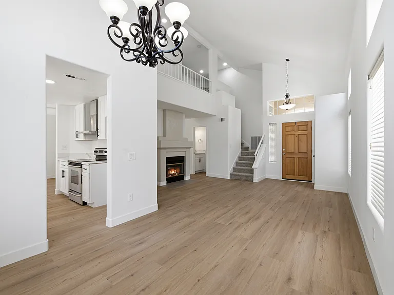 11720 Monte View Ct — Photo 7