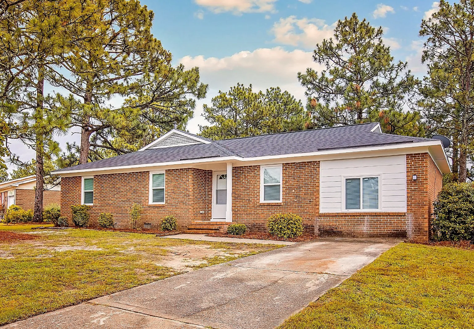 3 bed, 2.0 bath, $1,349 — Photo 1