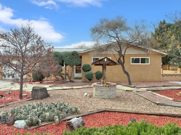 5905 Pauline St NW, Albuquerque, NM 87107