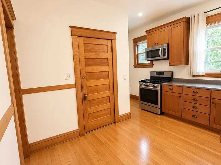 1157/1159 Dayton Ave, Saint Paul, MN 55104 (Duplex) — Photo 10