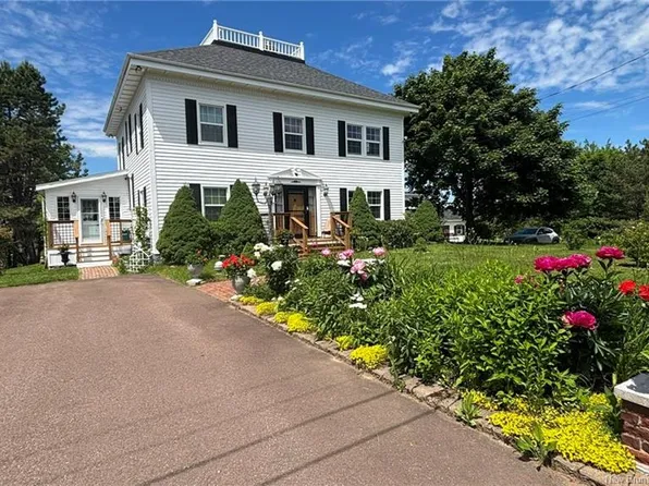 537 Trafalgar Rd, Dundas, NB E1G 3K4