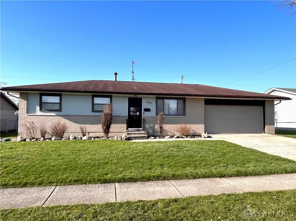 512 Hamilton Ave, New Carlisle, OH 45344