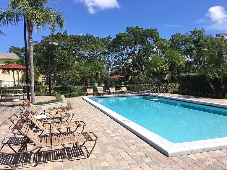 840 Cypress Park Way #N3 — Photo 13
