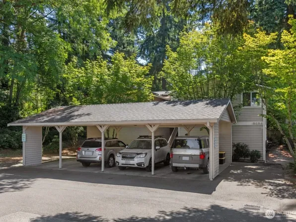 8134 212th Street SW, Edmonds, WA 98026