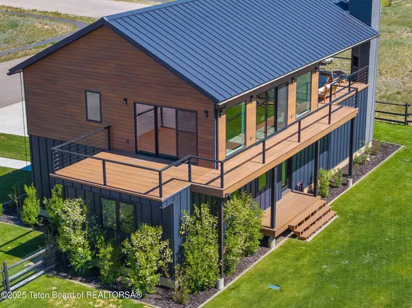 1205 Trails Creek Ave, Pinedale, WY 82941